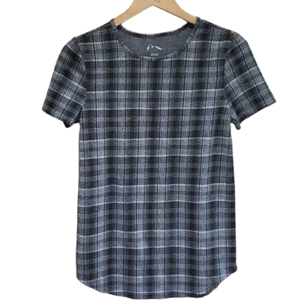Boys Art Class Long Length Plaid T-shirt Short Sleeve Size L